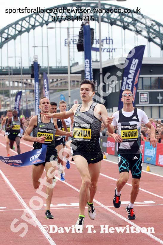 Mens one mile, The Great North CityGames. Photos: David T. Hewitson/Sports for All Pics